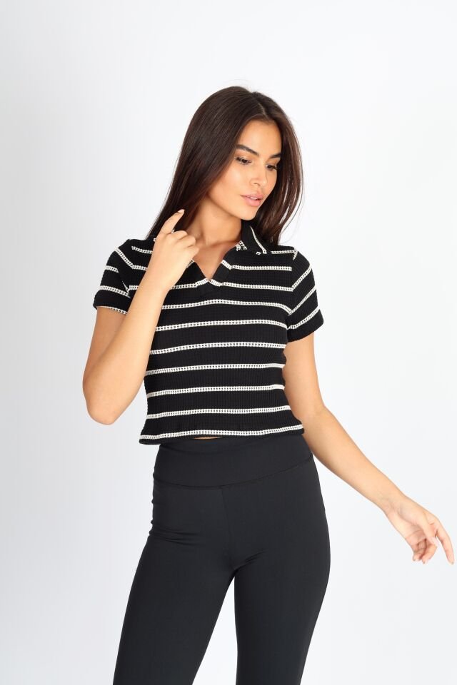 Polo Yaka Raporlu Jakar T-shirt