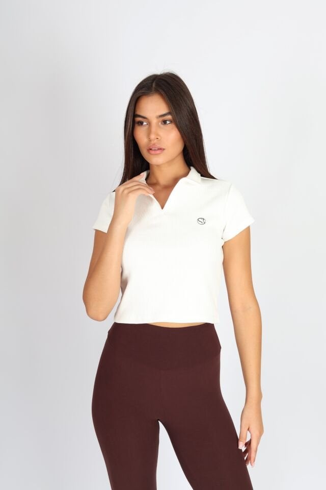 Polo Yaka Patlı Beyaz Kaşkorse T-shirt