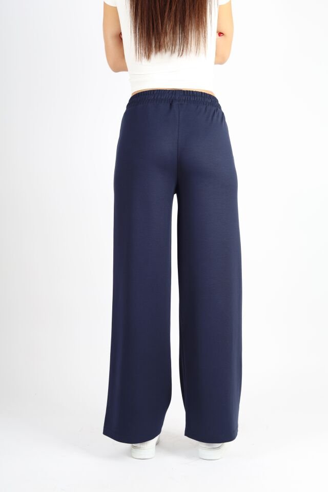 Modal Boru Paça Lacivert Pantolon