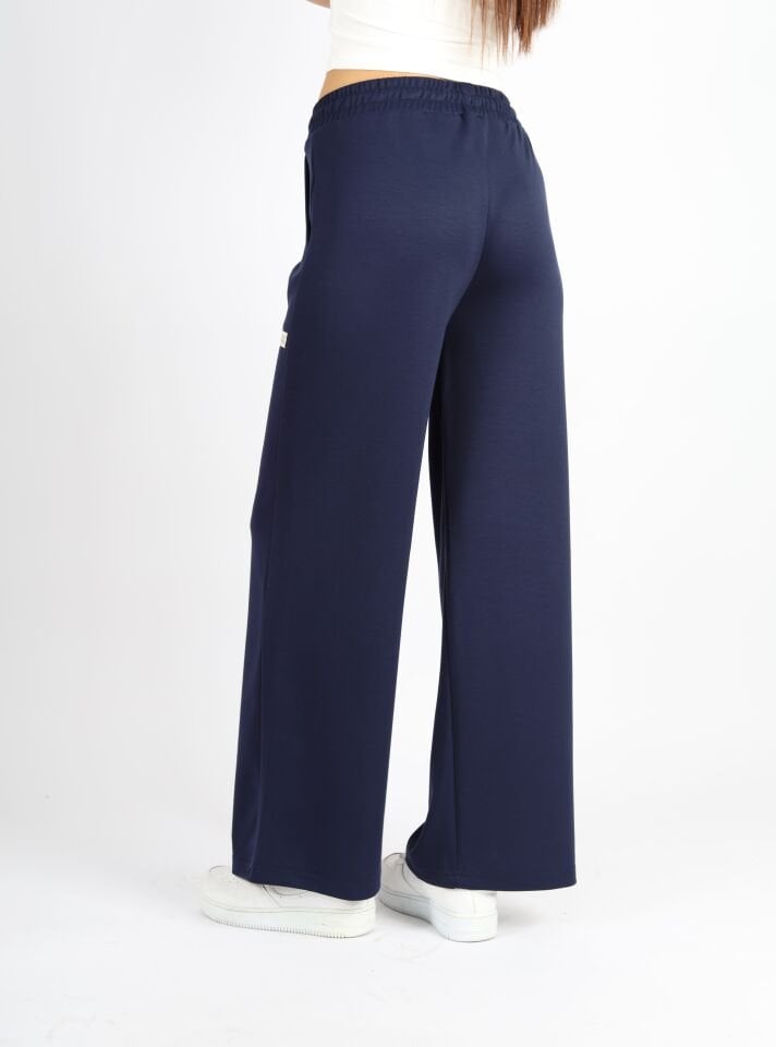 Modal Boru Paça Lacivert Pantolon